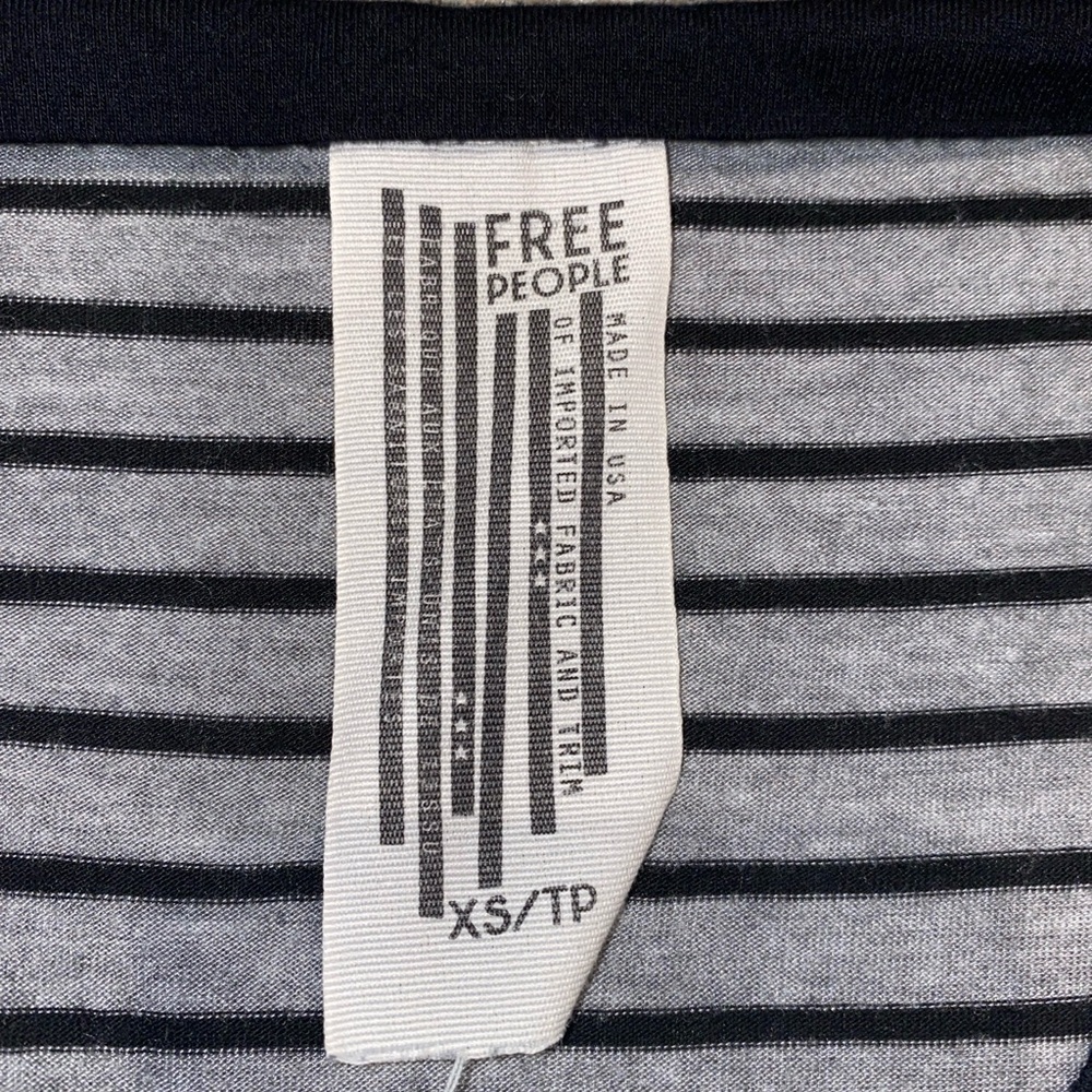 Free People Me Oh My Black & Grey Striped V-Neck Jersey Stretch Bodysuit Size XS - Picture 4 of 8